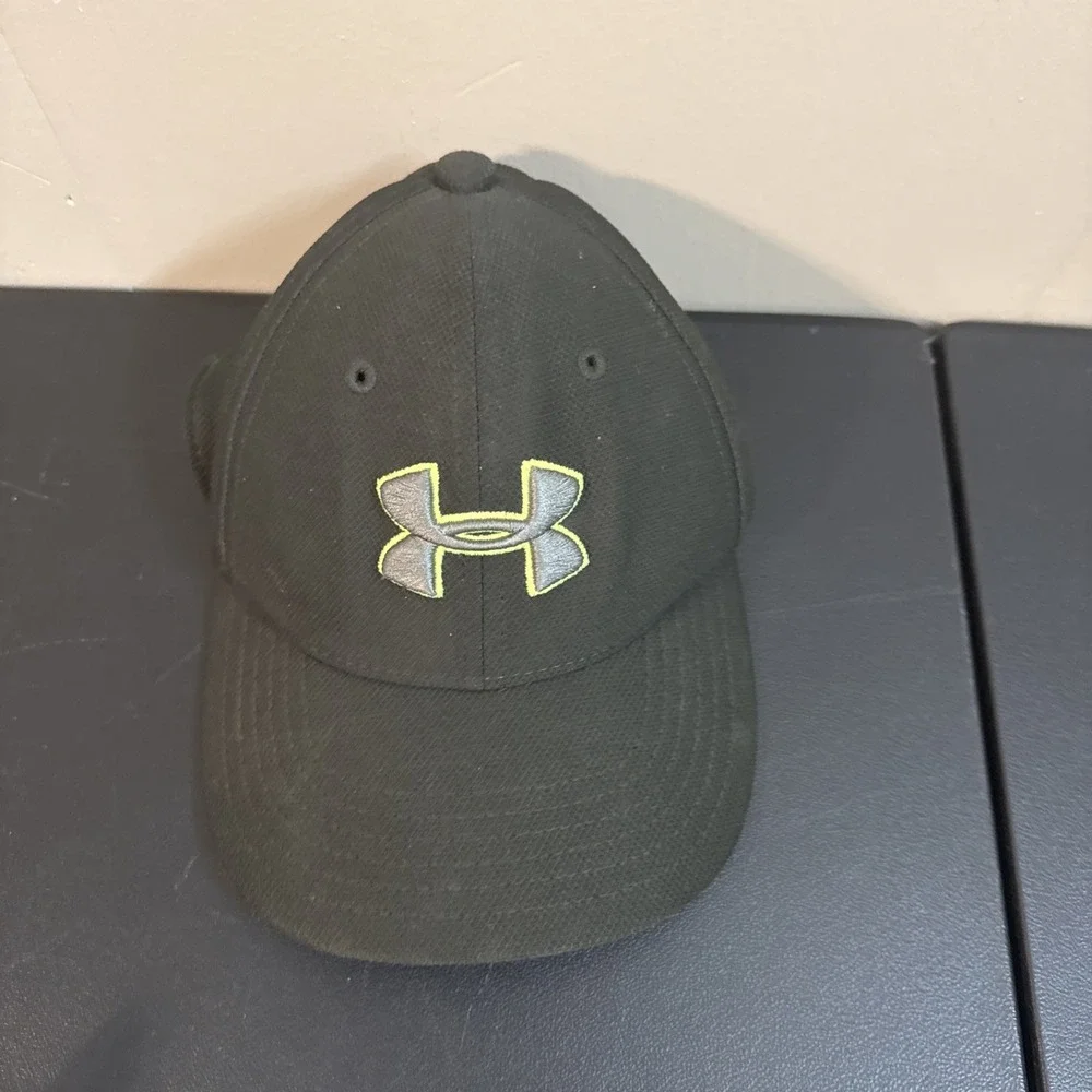 Under Armour  Fitted Youth Hat Green Sz XS